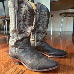 TONY LAMA dark brown Cowboy Boots size 10 D Mens Made in El Paso, TEXAS USA